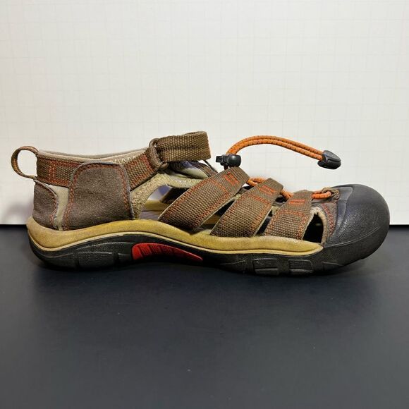 Kids KEEN Newport H2 Brown Waterproof Sandals / Size 5 - Picture 7 of 9